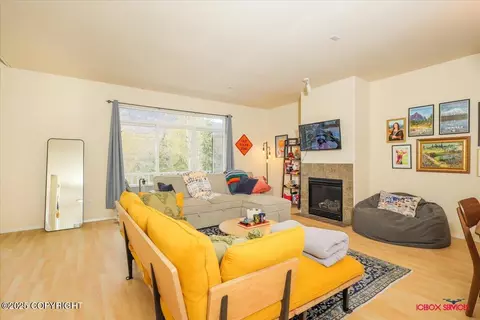20145 Riverside Dr # 4B, Eagle River, AK 99577 photo 9