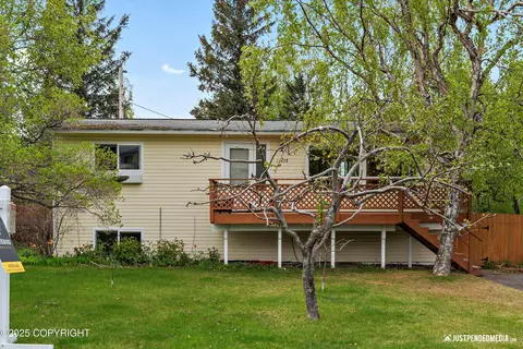 13438 Stephenson St, Anchorage, AK 99515