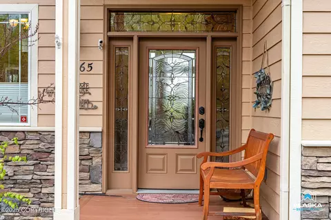 Entry Way - 17765 Almdale Ave, Eagle River, AK 99577 photo 1 of 11