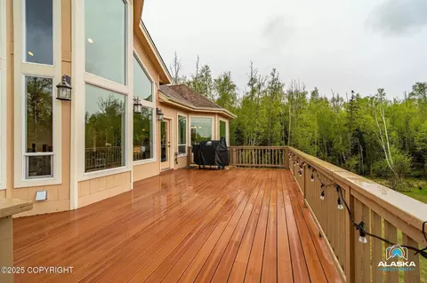 Exterior - 17765 Almdale Ave, Eagle River, AK 99577 photo 6 of 21