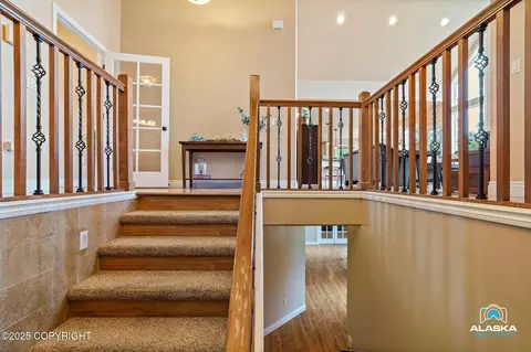 Entry Way - 17765 Almdale Ave, Eagle River, AK 99577 photo 7 of 11
