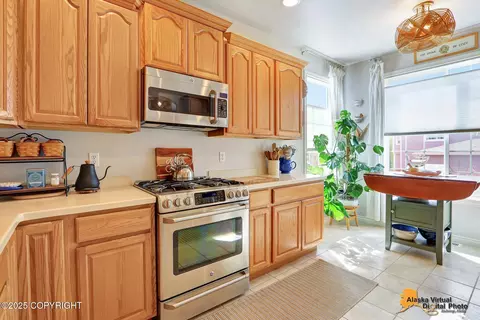 Kitchen - 10700 Briggs Cache, Eagle River, AK 99577 photo 2 of 7