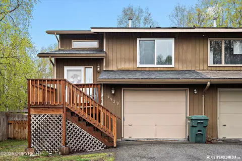 3929 Roundtop Cir, Anchorage, AK 99504