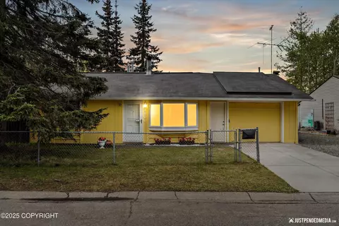 1800 Atkinson Dr, Anchorage, AK 99504
