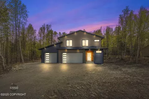 7203 N Paw St, Wasilla, AK 99654