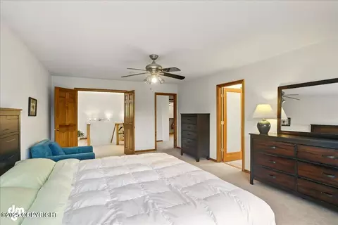 Bedroom - 7900 Sitzmark Cir, Anchorage, AK 99507 photo 2 of 7