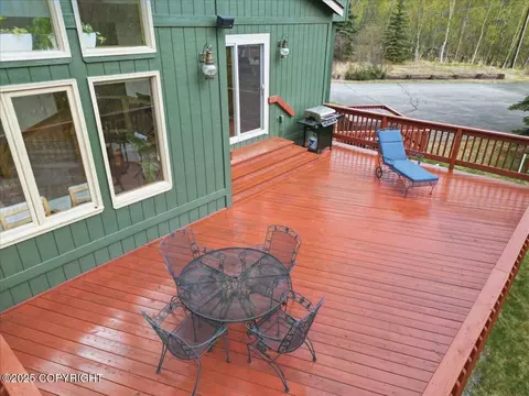 Exterior - 7900 Sitzmark Cir, Anchorage, AK 99507 photo 5 of 8