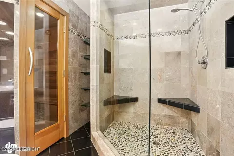 Bath - 7900 Sitzmark Cir, Anchorage, AK 99507 photo 7 of 7