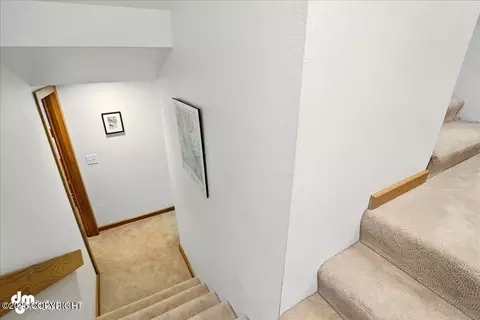 Entry Way - 7900 Sitzmark Cir, Anchorage, AK 99507 photo 6 of 7