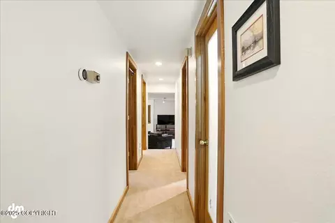Entry Way - 7900 Sitzmark Cir, Anchorage, AK 99507 photo 7 of 7