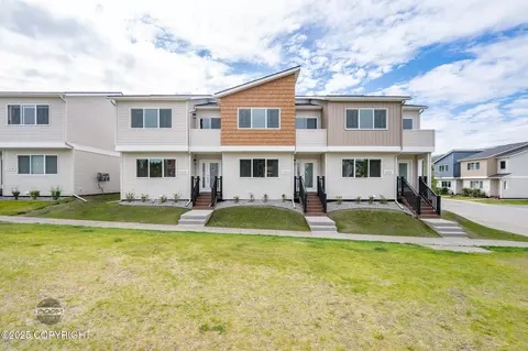 11433 Grand Canyon Loop # 34B, Eagle River, AK 99577