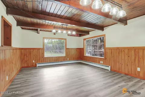 Living - 20811 Eagle River Rd, Eagle River, AK 99577 photo 6 of 8