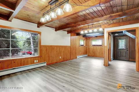 Living - 20811 Eagle River Rd, Eagle River, AK 99577 photo 7 of 8