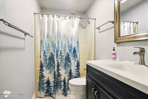 13635 Savage Dr, Eagle River, AK 99577 photo 31