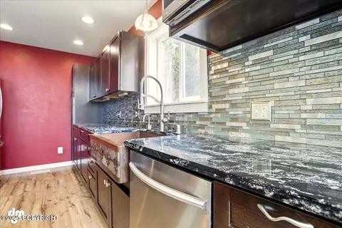 13635 Savage Dr, Eagle River, AK 99577 photo 17