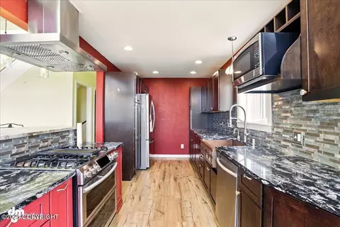 13635 Savage Dr, Eagle River, AK 99577 photo 15