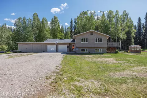 2590 Lana Turnabout, North Pole, AK 99705