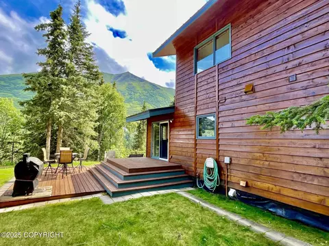 4453 Birdsong Dr, Eagle River, AK 99577