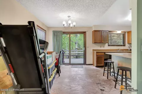 1115 N Leatherleaf Loop, Wasilla, AK 99654 photo 5