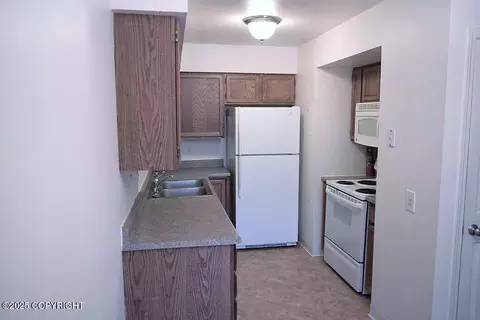 2120 E 73rd Ave, Anchorage, AK 99507 photo 17