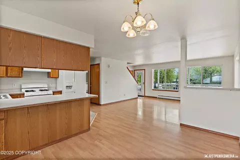 Living - 437 E 14th Ave, Anchorage, AK 99501 photo 3 of 5