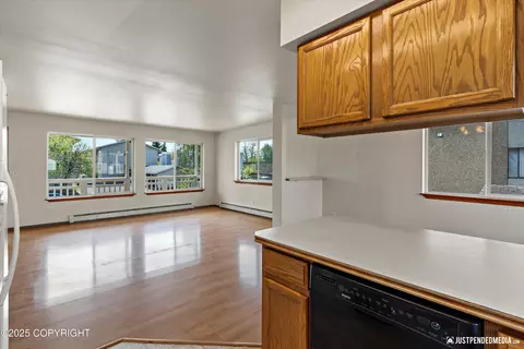 Living - 437 E 14th Ave, Anchorage, AK 99501 photo 5 of 5