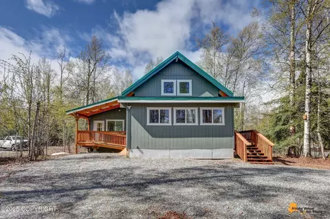 14278 E Front St, Talkeetna, AK 99676