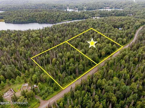 L3 B1 Briggs Acres Highway, Nikiskinorth Kenai, AK 99611
