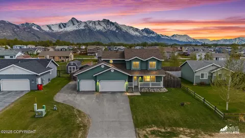 241 N Pasture Pl, Palmer, AK 99645