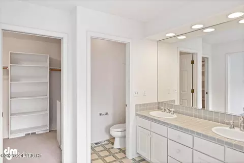 2651 Brookstone Loop, Anchorage, AK 99515 photo 33