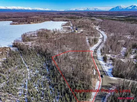 15373 W Necrason Dr, Big Lake, AK 99652