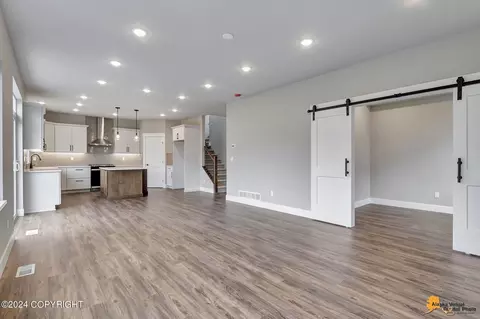 8779 Chalk Hill Loop, Anchorage, AK 99502 photo 7