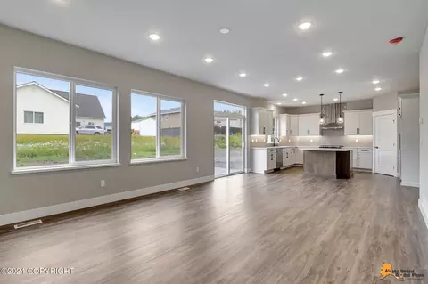 8779 Chalk Hill Loop, Anchorage, AK 99502 photo 9