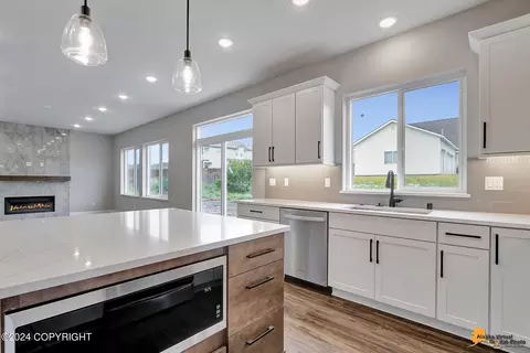 8779 Chalk Hill Loop, Anchorage, AK 99502 photo 14