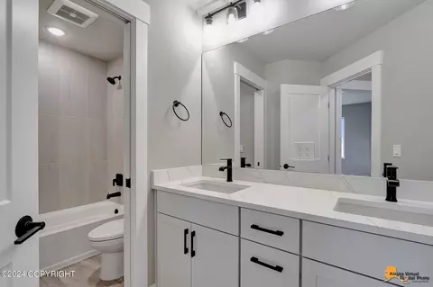 8779 Chalk Hill Loop, Anchorage, AK 99502 photo 33