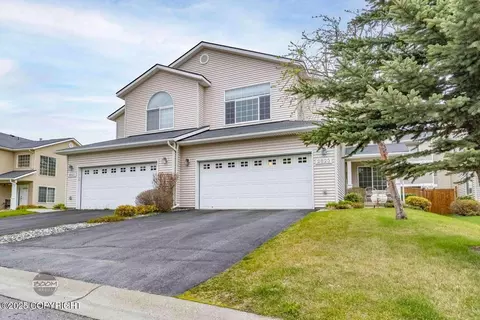 2823 Discovery Bay Dr, Anchorage, AK 99515