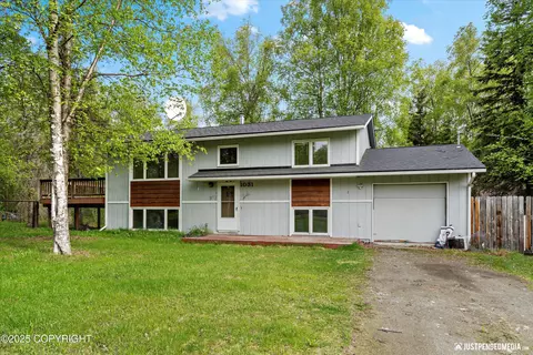 1031 E Dunedin St, Wasilla, AK 99654
