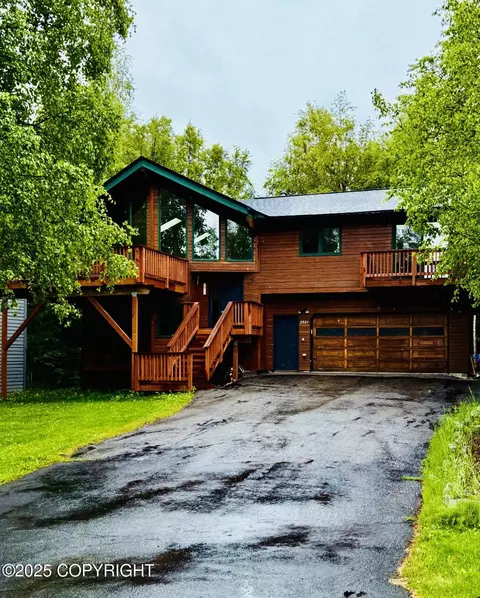 2921 Rocky Bay Cir, Anchorage, AK 99515