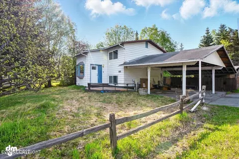 2318 W 47th Ave, Anchorage, AK 99517