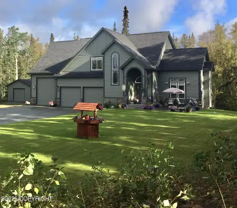 2295 N Filly Cir, Wasilla, AK 99654