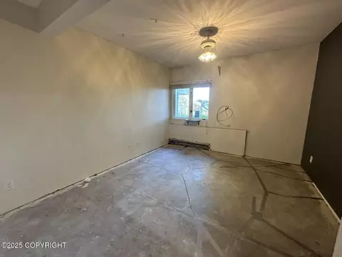 Bedroom - 1210 E 16th Ave # 3, Anchorage, AK 99501 photo 4 of 4