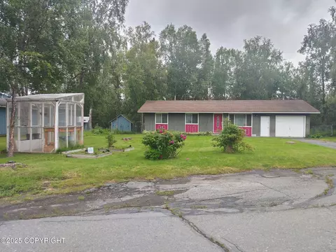 412 Pine Cir, Kenai, AK 99611