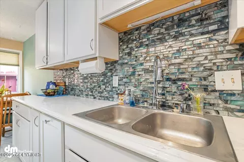 Kitchen - 1920 E 56th Ave, Anchorage, AK 99507 photo 6 of 8