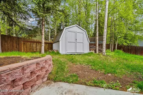 Exterior - 19511 Marble Cir, Eagle River, AK 99577 photo 14 of 18