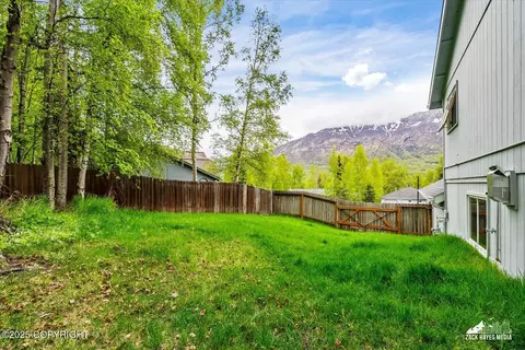 Exterior - 19511 Marble Cir, Eagle River, AK 99577 photo 15 of 18
