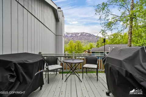 Exterior - 19511 Marble Cir, Eagle River, AK 99577 photo 5 of 18