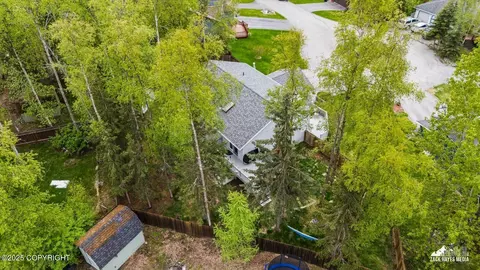 View/Area - 19511 Marble Cir, Eagle River, AK 99577 photo 2 of 9