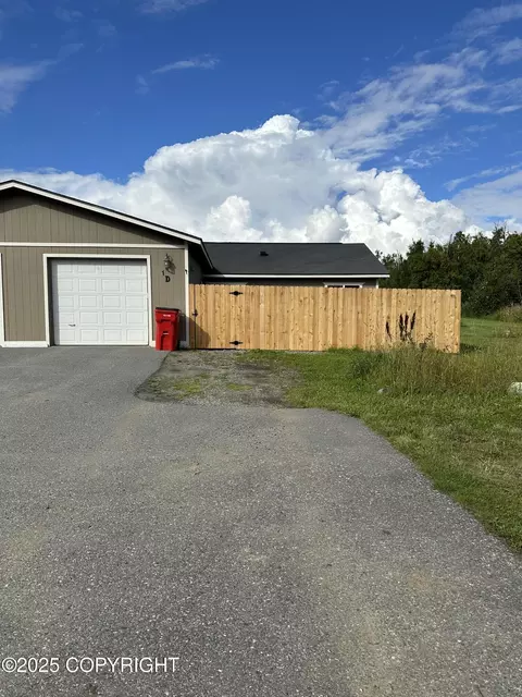 991 E Sue Ln # 1D, Wasilla, AK 99654