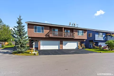 2266 Brookshire Loop, Anchorage, AK 99504