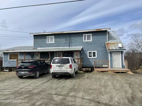 151 Blackberry St, Bethel, AK 99559